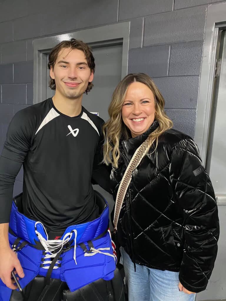 Happy Mother’s Day to all our amazing hockey moms of DePaul Hockey.